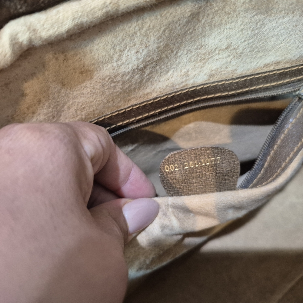 Gucci Vintahr Beige and Brown Monogram Satchel Authentic - Picture 6 of 6